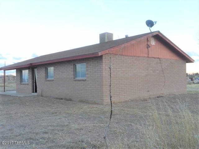 4321 West Cox Road Willcox, AZ 85643 - Photo 2 of 18