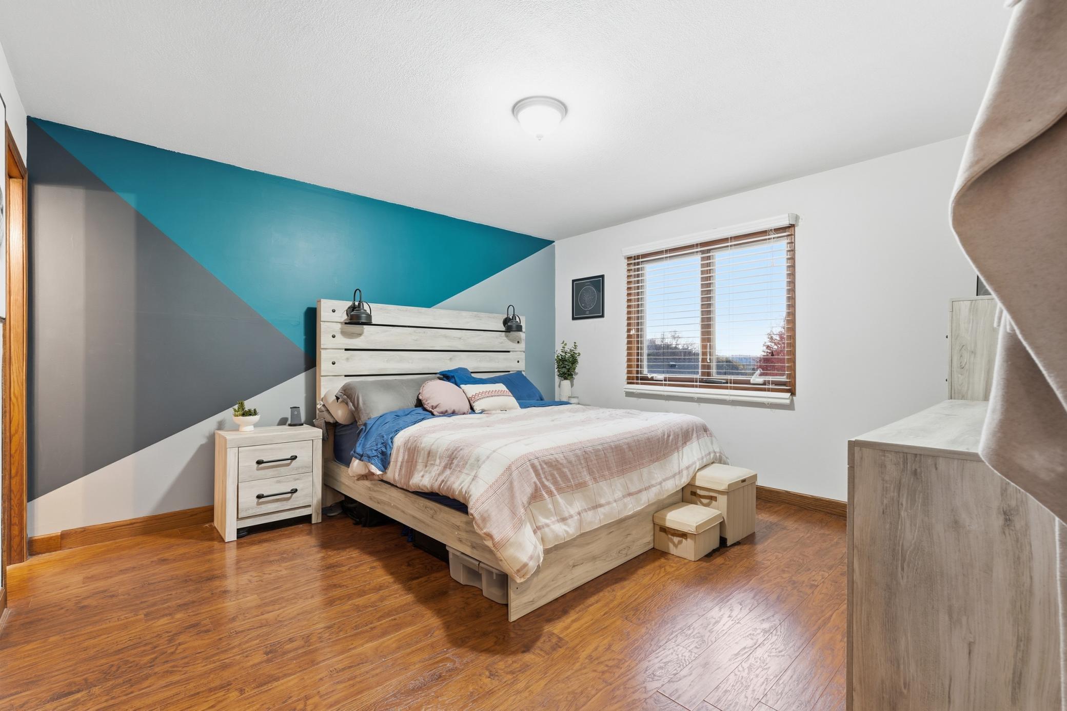 7910 Banks Path Inver Grove Heights, MN 55077 - Photo 8 of 29