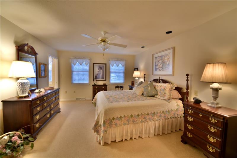 102 East Country Barn Road Houston, PA 15342 - Photo 11 of 24 Yes, even a First Floor Master en Suite 20x13 Plenty of space for all your furniture