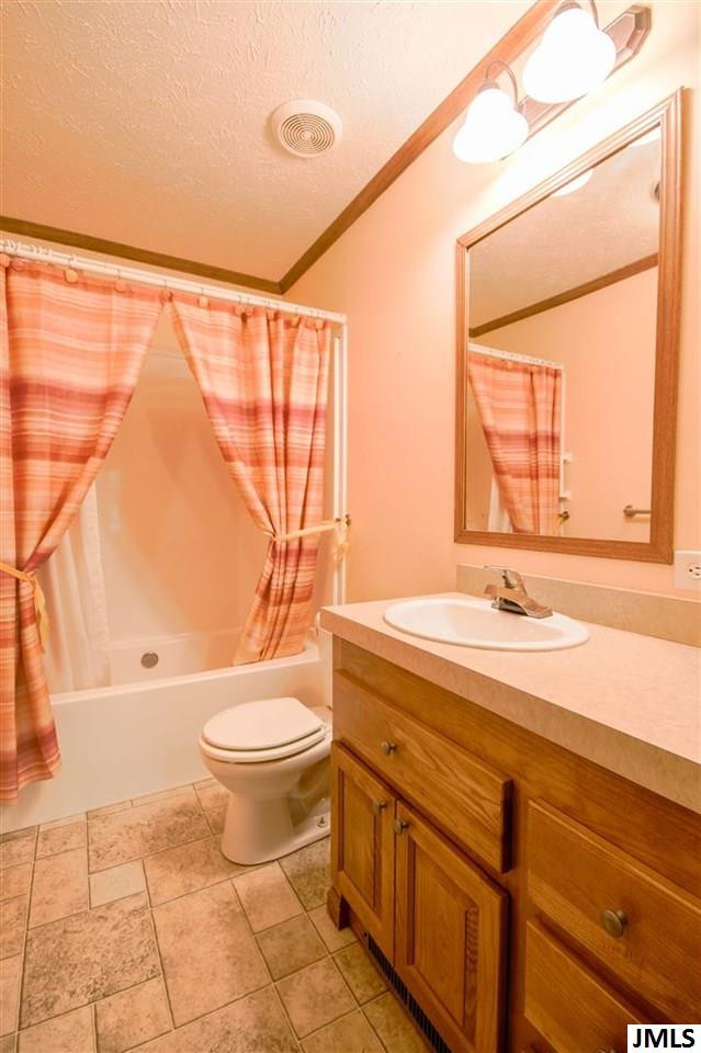 9956 Bunkerhill Road Jackson, MI 49201 - Photo 15 of 23 Photo 15