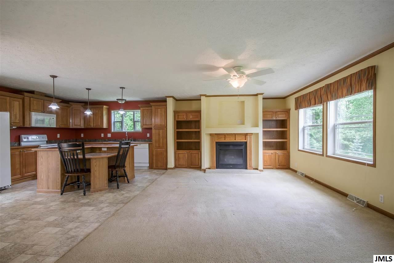 9956 Bunkerhill Road Jackson, MI 49201 - Photo 4 of 23 Photo 4