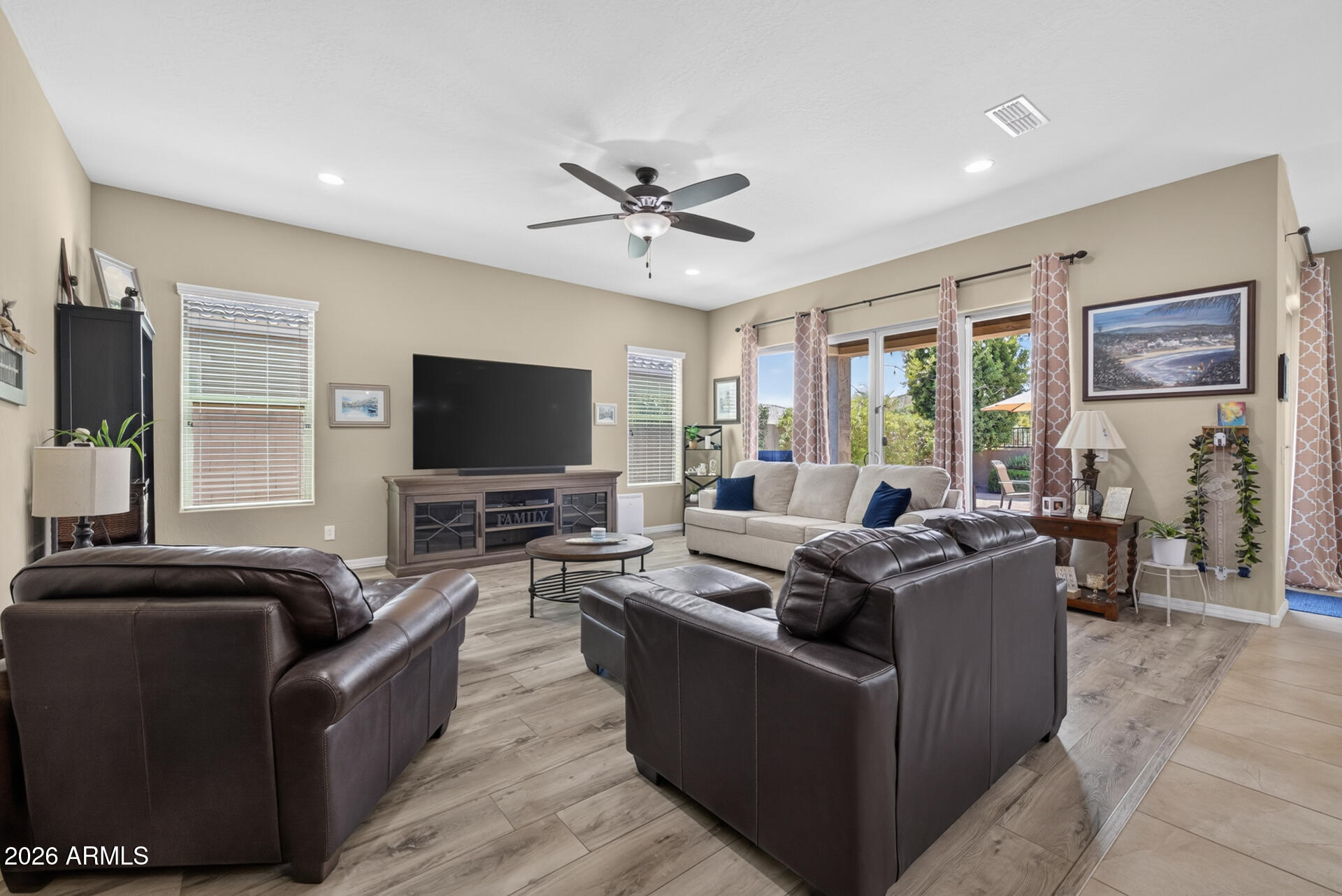 20105 East Quintero Road Queen Creek, AZ 85142 - Photo 16 of 54 22)FAMILY ROOM