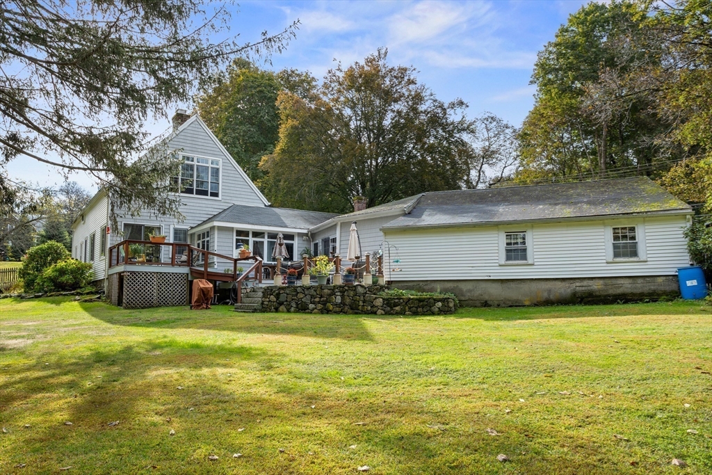 11 Graniteville Road Westford, MA 01886 - Photo 32 of 37