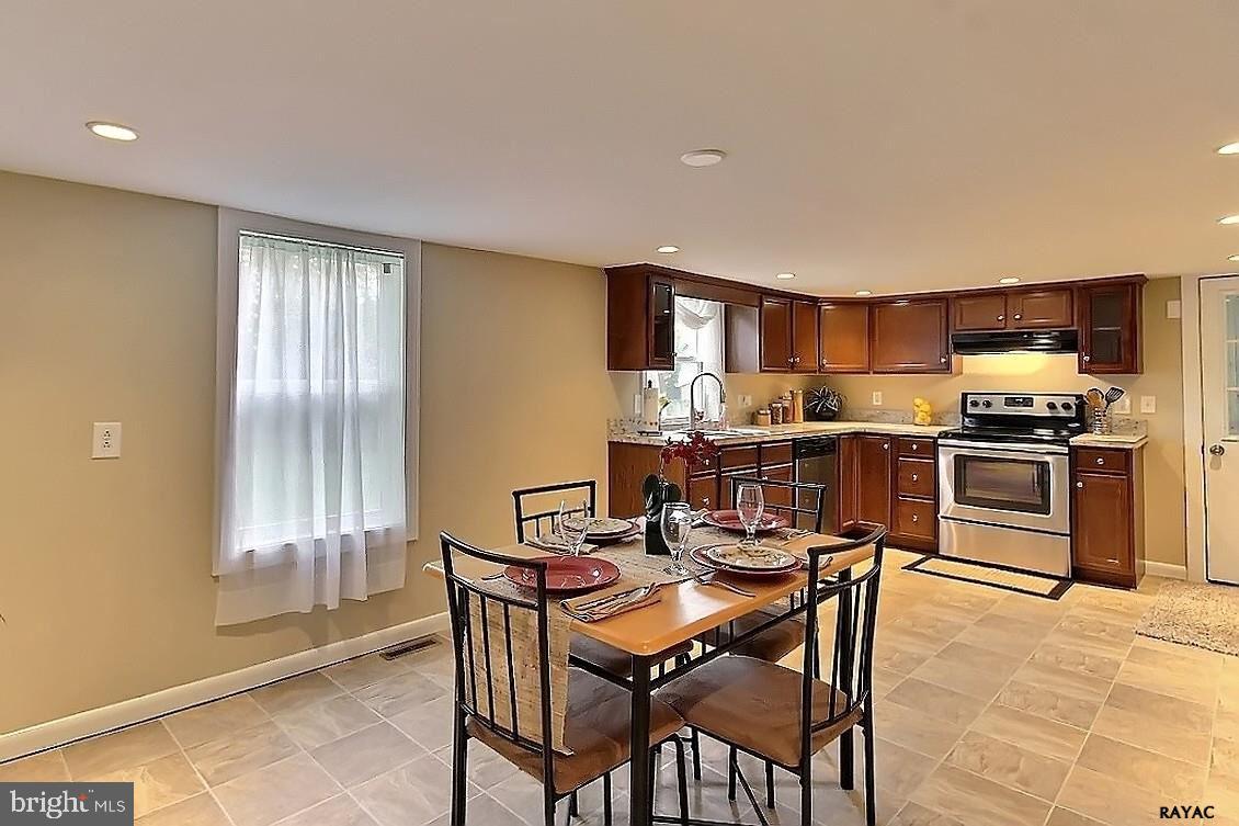3200 Grandview Road Hanover, PA 17331 - Photo 6 of 19