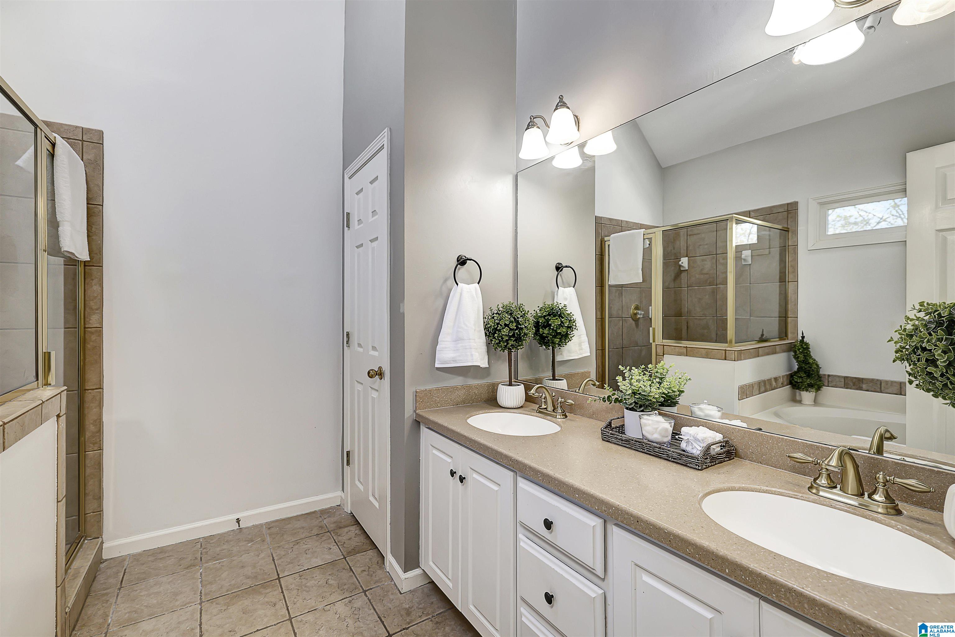 1722 Sandy Ridge Way Birmingham, AL 35244 - Photo 26 of 41