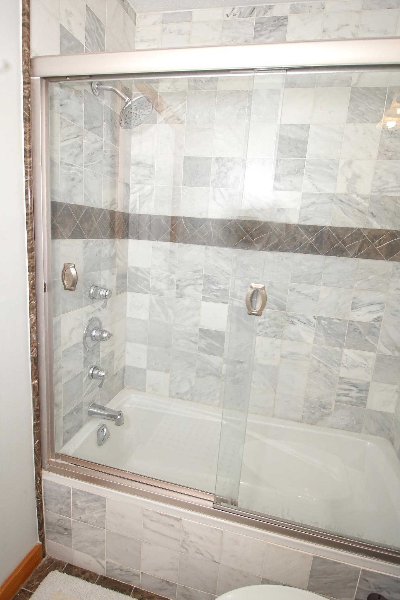 88 B Greenspring Road, Unit B West Dover, VT 05356 - Photo 11 of 43 Gallery Image 11