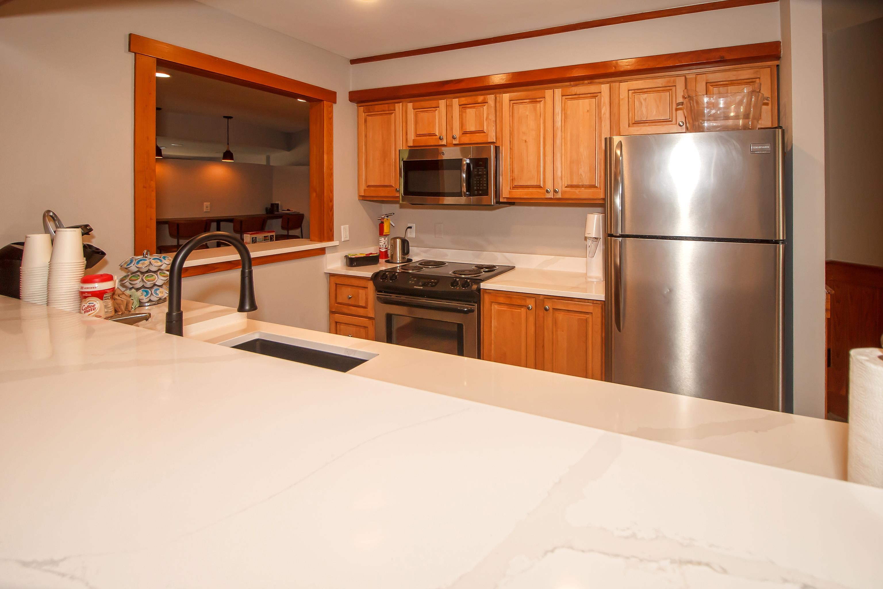 88 B Greenspring Road, Unit B West Dover, VT 05356 - Photo 33 of 43 Gallery Image 33