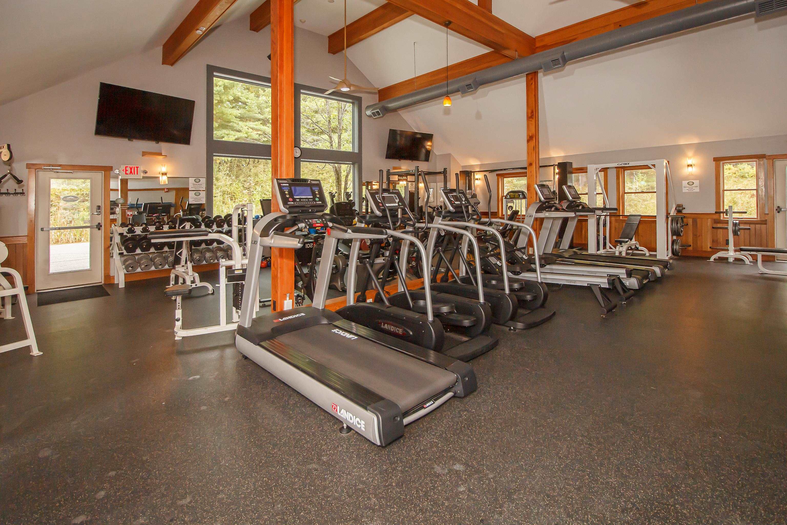 88 B Greenspring Road, Unit B West Dover, VT 05356 - Photo 37 of 43 Gallery Image 37