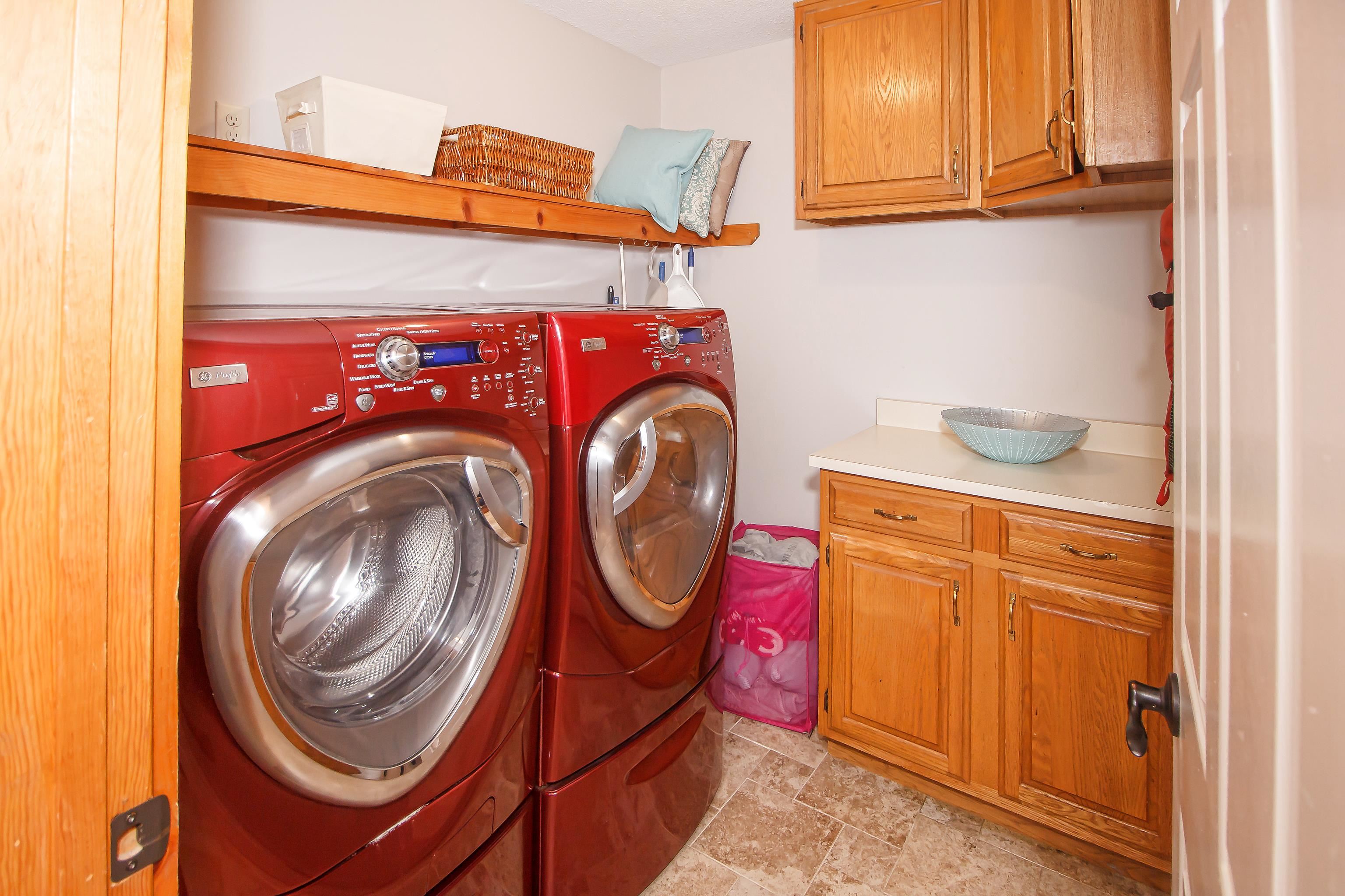 88 B Greenspring Road, Unit B West Dover, VT 05356 - Photo 40 of 43 Gallery Image 40