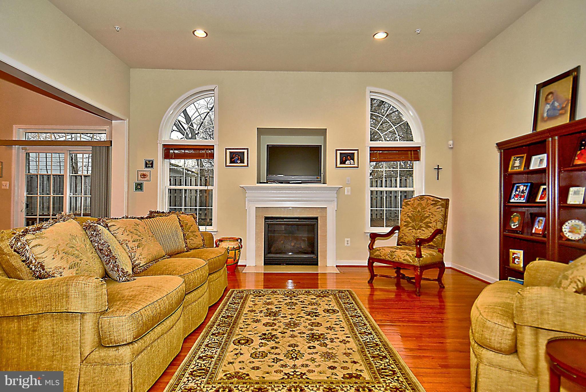 198 Hidden Forest Court Gaithersburg, MD 20877 - Photo 13 of 30 Family Room