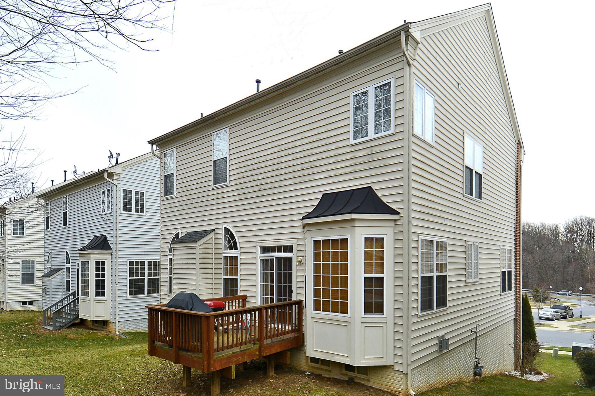 198 Hidden Forest Court Gaithersburg, MD 20877 - Photo 3 of 30 Exterior (Rear)