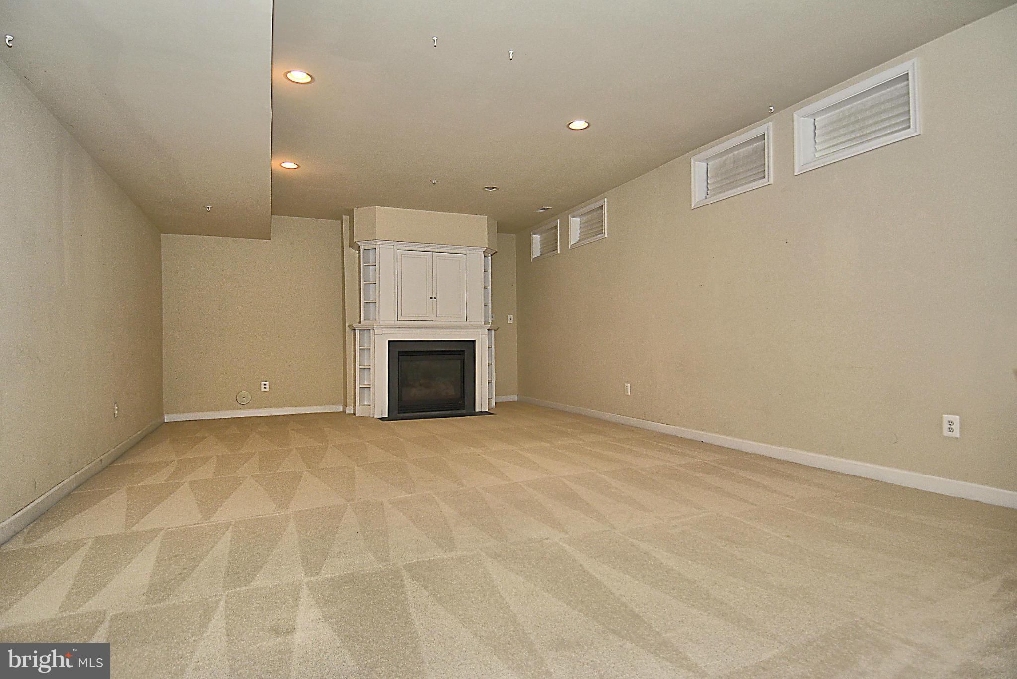 198 Hidden Forest Court Gaithersburg, MD 20877 - Photo 24 of 30 Rec Room - Lower Level