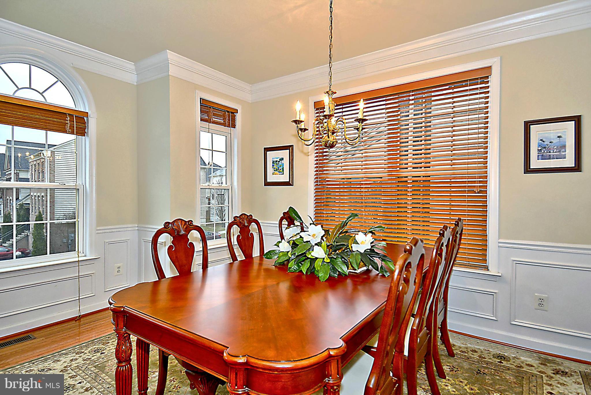 198 Hidden Forest Court Gaithersburg, MD 20877 - Photo 9 of 30 Dining Room