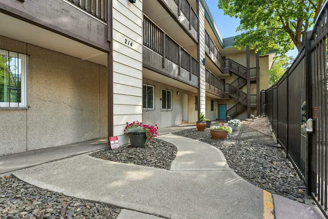 $319,000 | 214 West 6th Avenue, Unit 106, Spokane, WA 99204