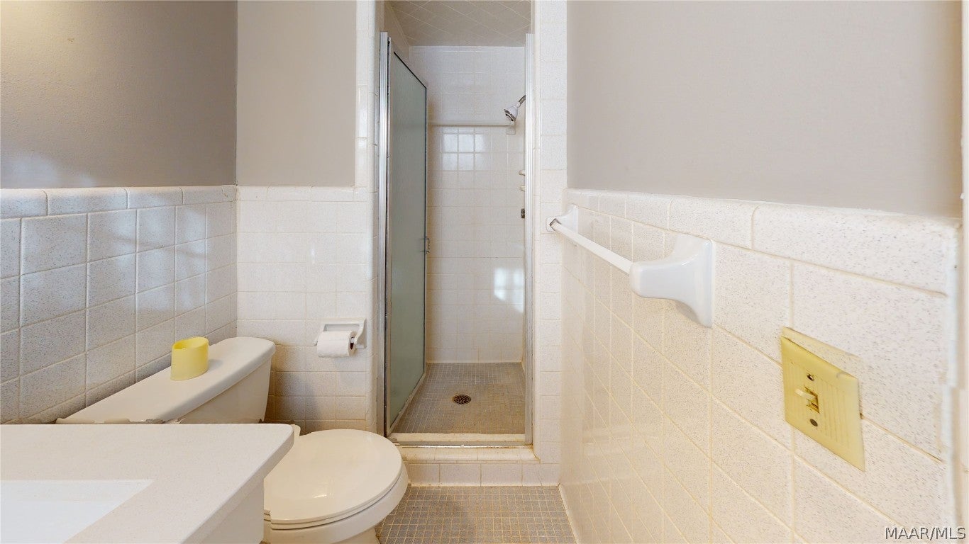 404 Holly Hill Road Enterprise, AL 36330 - Photo 17 of 26 Gallery Image 17