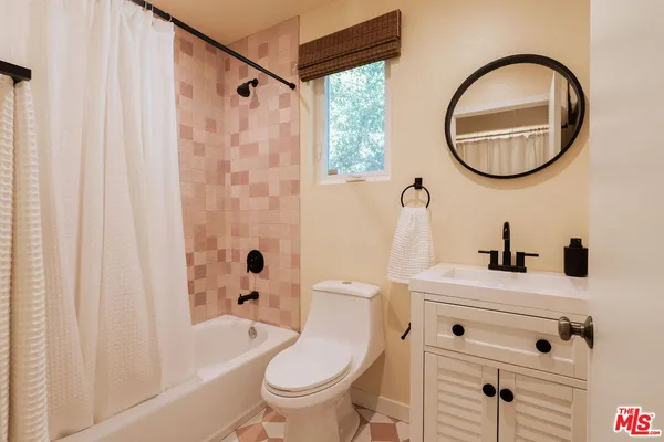 $749,000 | 1140 North Evergreen Avenue, Los Angeles, CA 90033