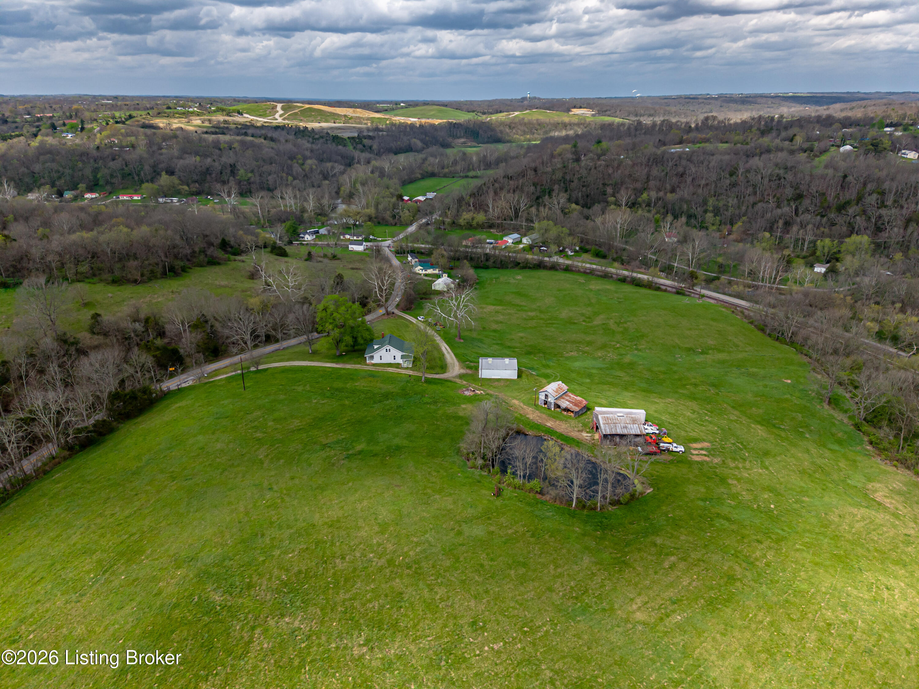 7316 Sulphur Road Sulphur, KY 40070 - Photo 12 of 57 DJI_20260405005244_0914_D