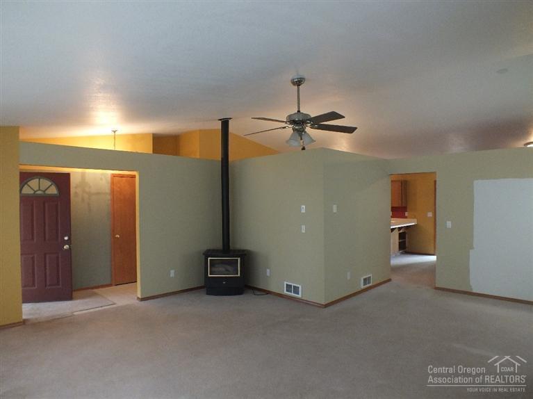 62740 Dixon Loop Bend, OR 97701 - Photo 6 of 18 Additional Photo