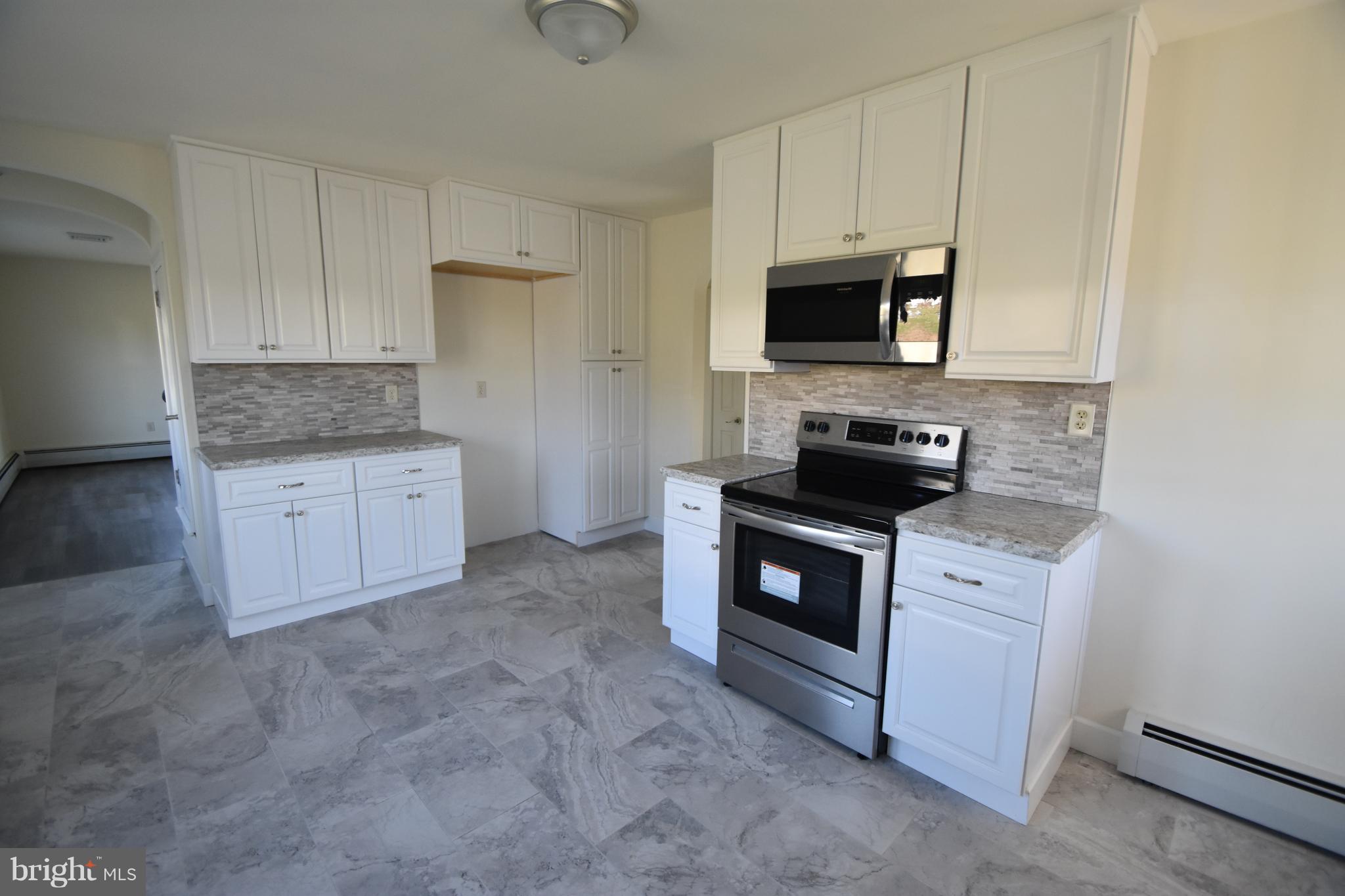 131 Oak Grove Road Pine Grove, PA 17963 - Photo 4 of 14 Kitchen