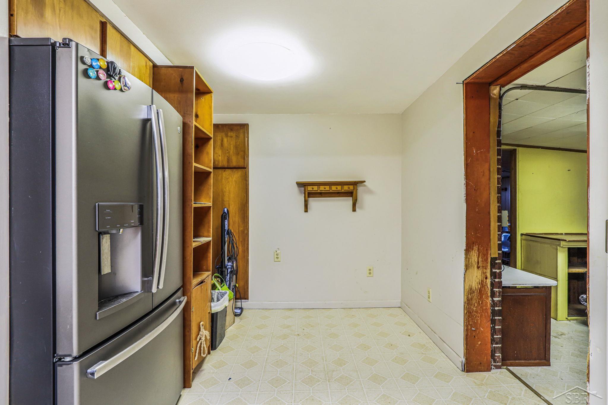 6325 Becker Road Saginaw, MI 48601 - Photo 13 of 47 50098435-12.JPG