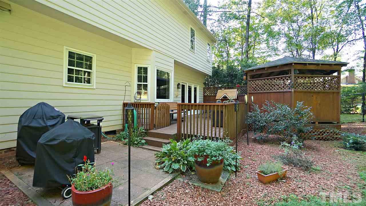 3012 Daventry Lane Raleigh, NC 27613 - Photo 5 of 29