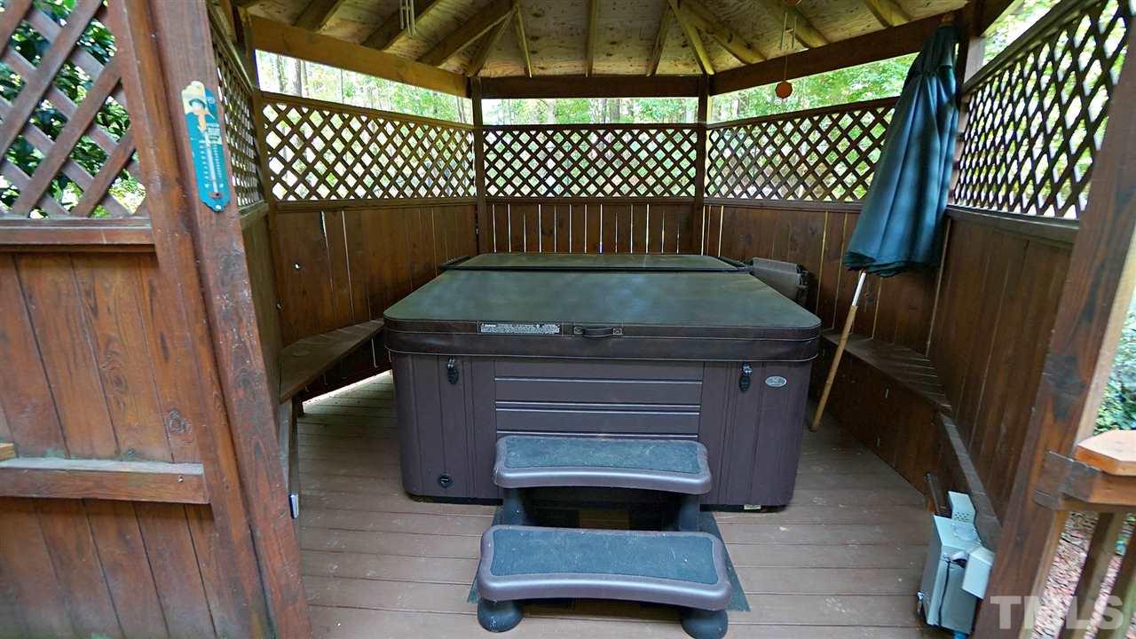 3012 Daventry Lane Raleigh, NC 27613 - Photo 7 of 29