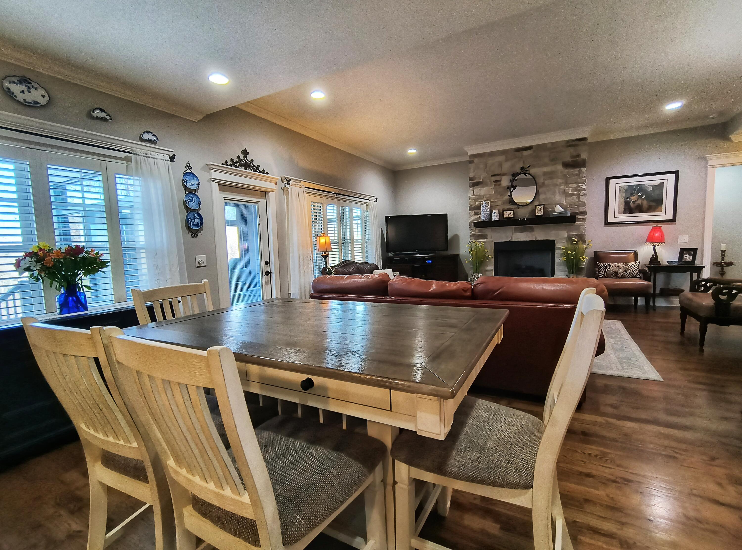 9205 Scarlet Ridge Road Ooltewah, TN 37363 - Photo 18 of 92 Casual Area