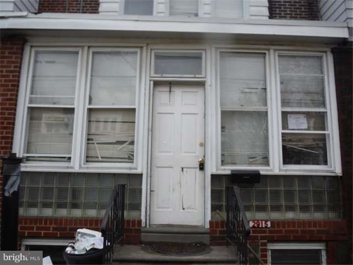 2915 North Congress Road Camden, NJ 08104 - Photo 1 of 13