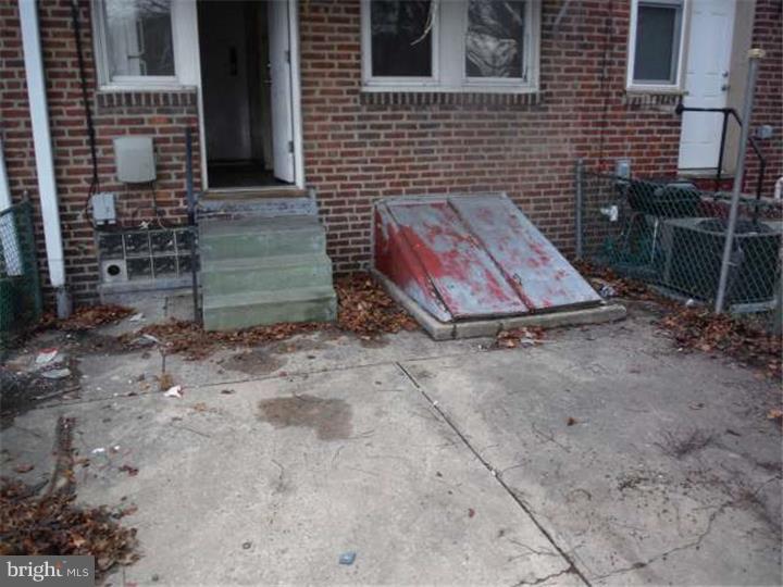 2915 North Congress Road Camden, NJ 08104 - Photo 3 of 13