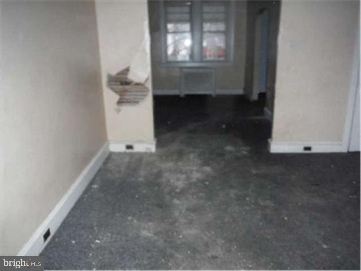 2915 North Congress Road Camden, NJ 08104 - Photo 7 of 13