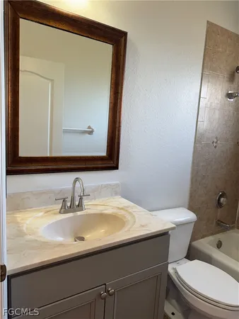 $1,900 | 3800 20th Street West, Lehigh Acres, FL 33971