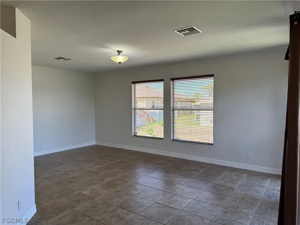 $1,900 | 3800 20th Street West, Lehigh Acres, FL 33971