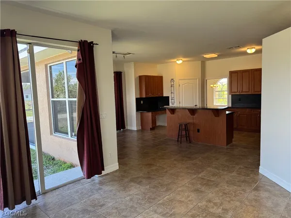 $1,900 | 3800 20th Street West, Lehigh Acres, FL 33971