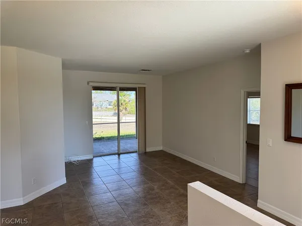 $1,900 | 3800 20th Street West, Lehigh Acres, FL 33971