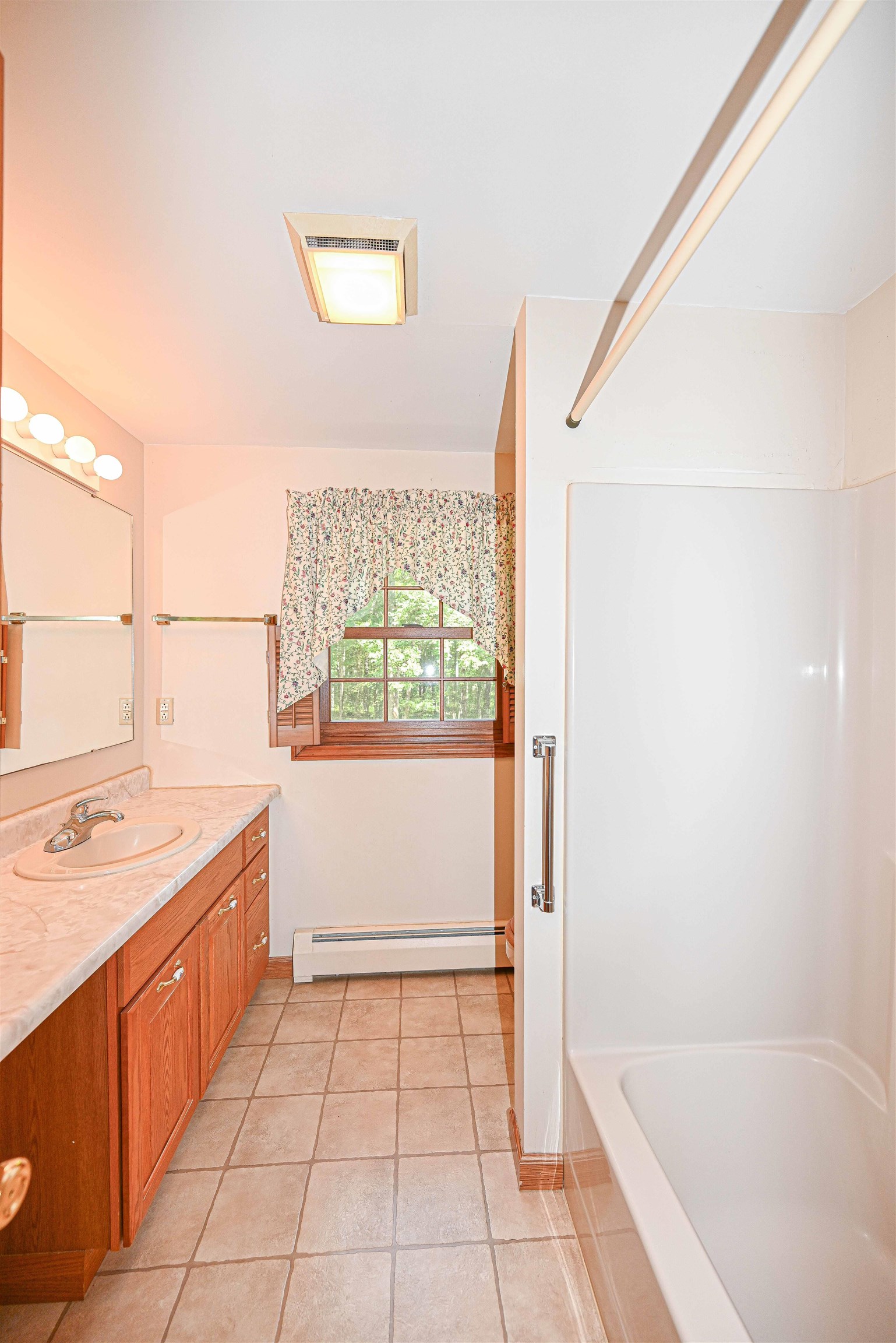 19 Hooksett Road Goffstown, NH 03045 - Photo 35 of 38 Gallery Image 35