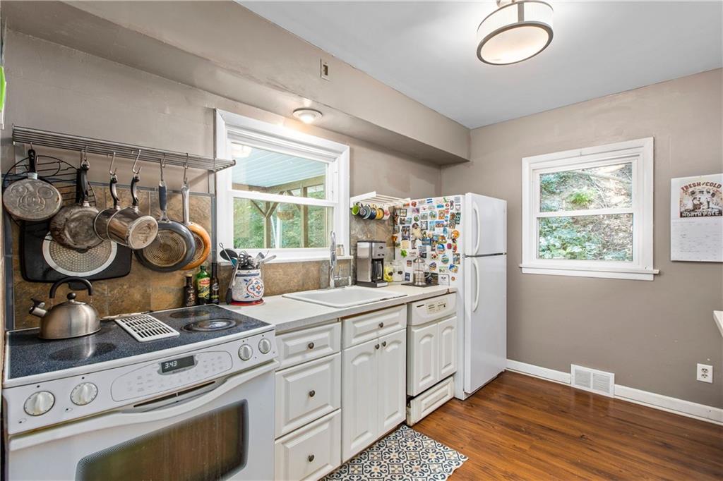 1022 Gringo Road Aliquippa, PA 15001 - Photo 10 of 25 Gallery Image 10