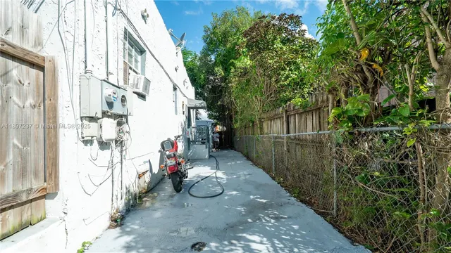a view of a pathway of a building