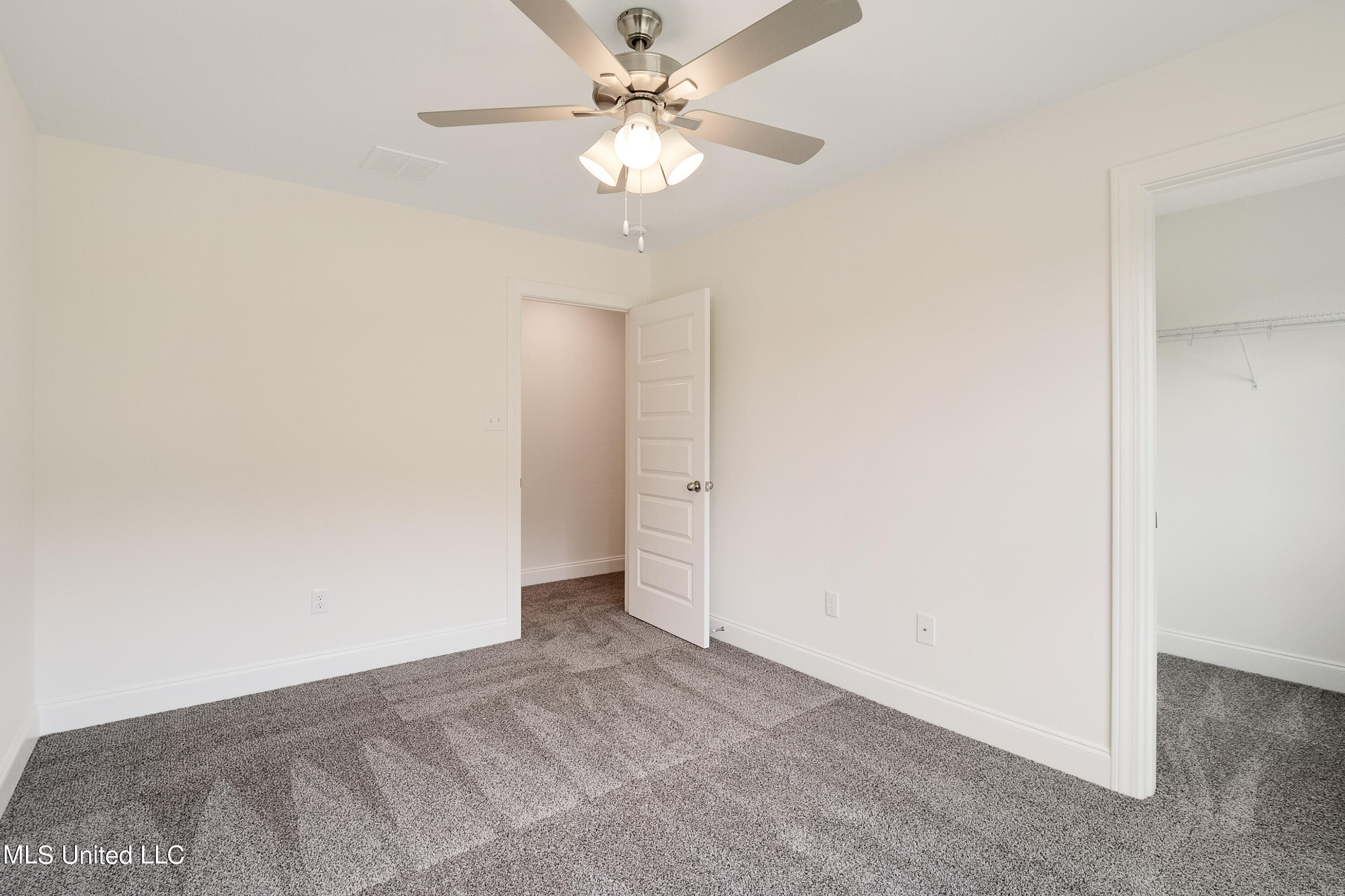 Lot 6 Centerline Roper Loop Byhalia, MS 38611 - Photo 36 of 44 041-13 Centerline Roper-MLS Version