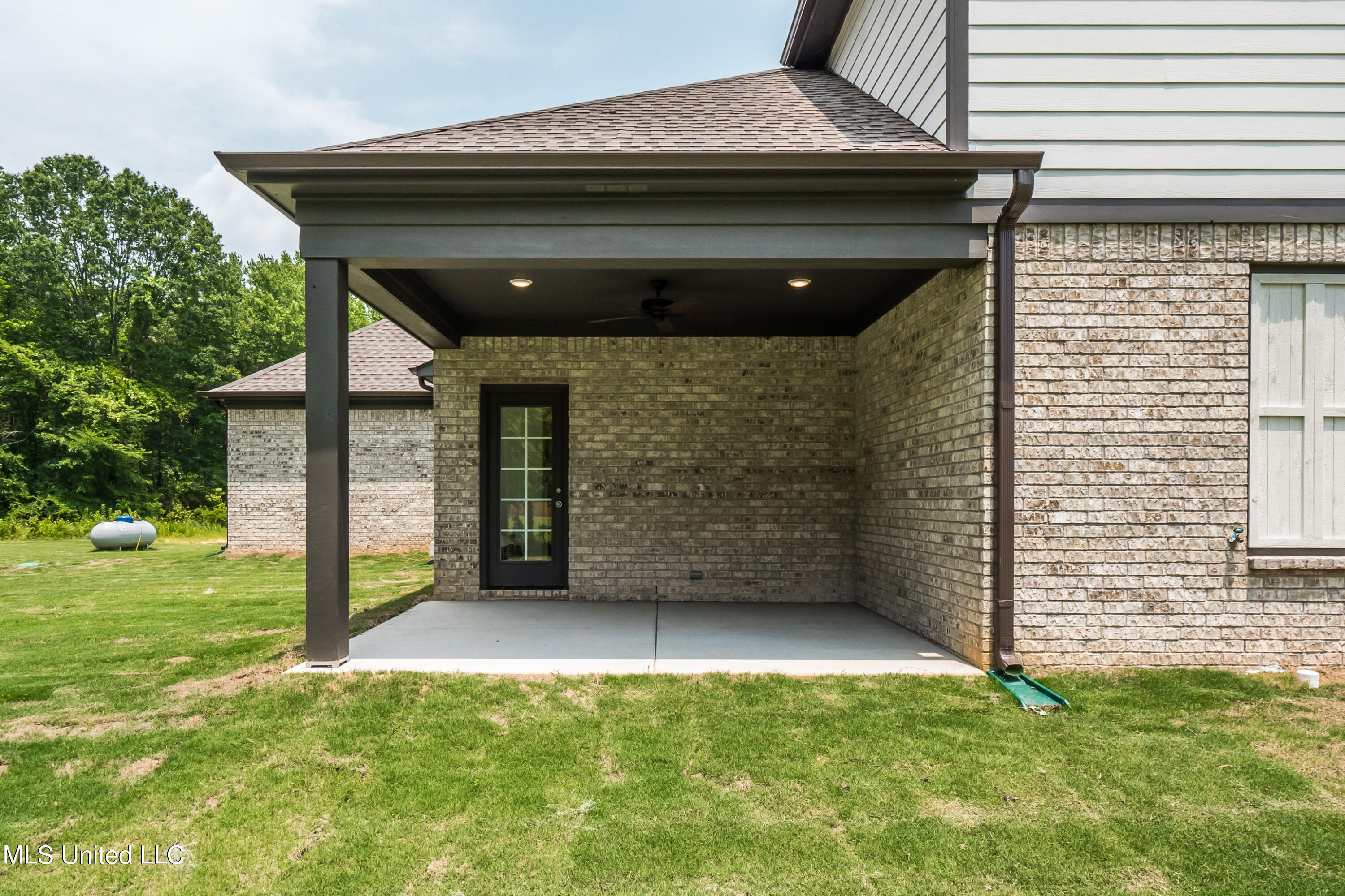 Lot 6 Centerline Roper Loop Byhalia, MS 38611 - Photo 41 of 44 048-13 Centerline Roper-MLS Version
