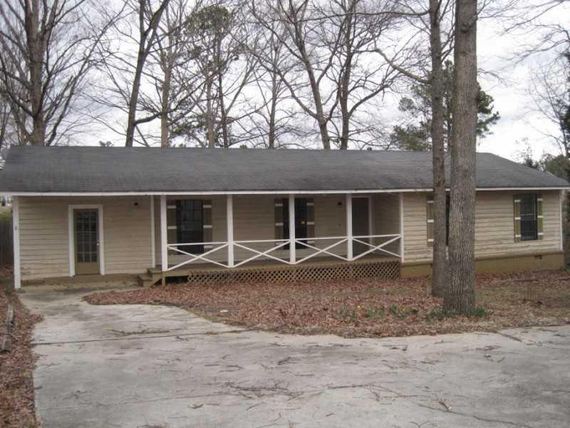 Facade/Exterior Front. 