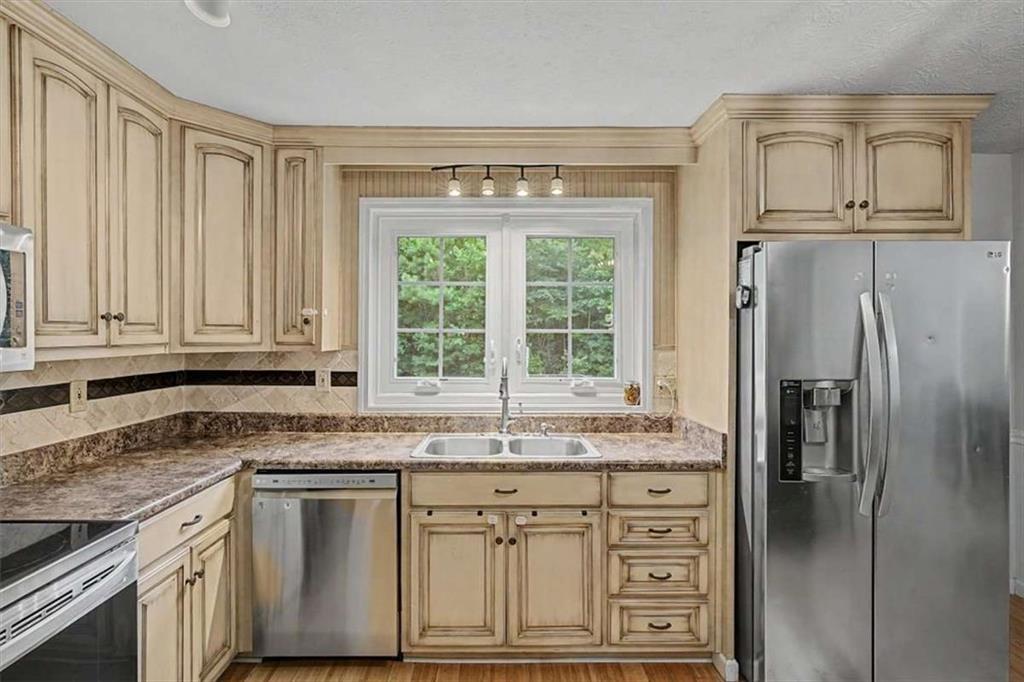 576 Cross Plains Road Carrollton, GA 30116 - Photo 18 of 57 Gallery Image 18