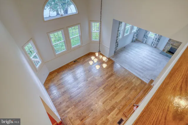 $860,000 | 12 West Shore Court, Landenberg, PA 19350