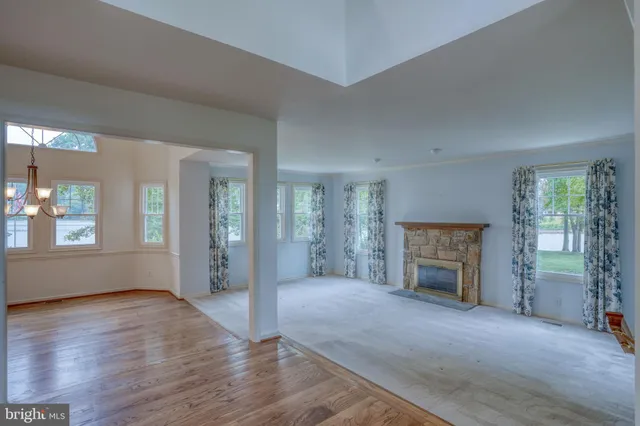 $860,000 | 12 West Shore Court, Landenberg, PA 19350