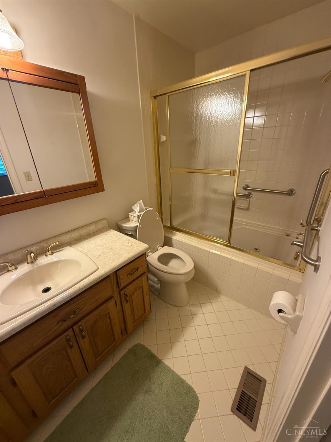 6641 Smith Road Loveland, OH 45140 - Photo 13 of 22
