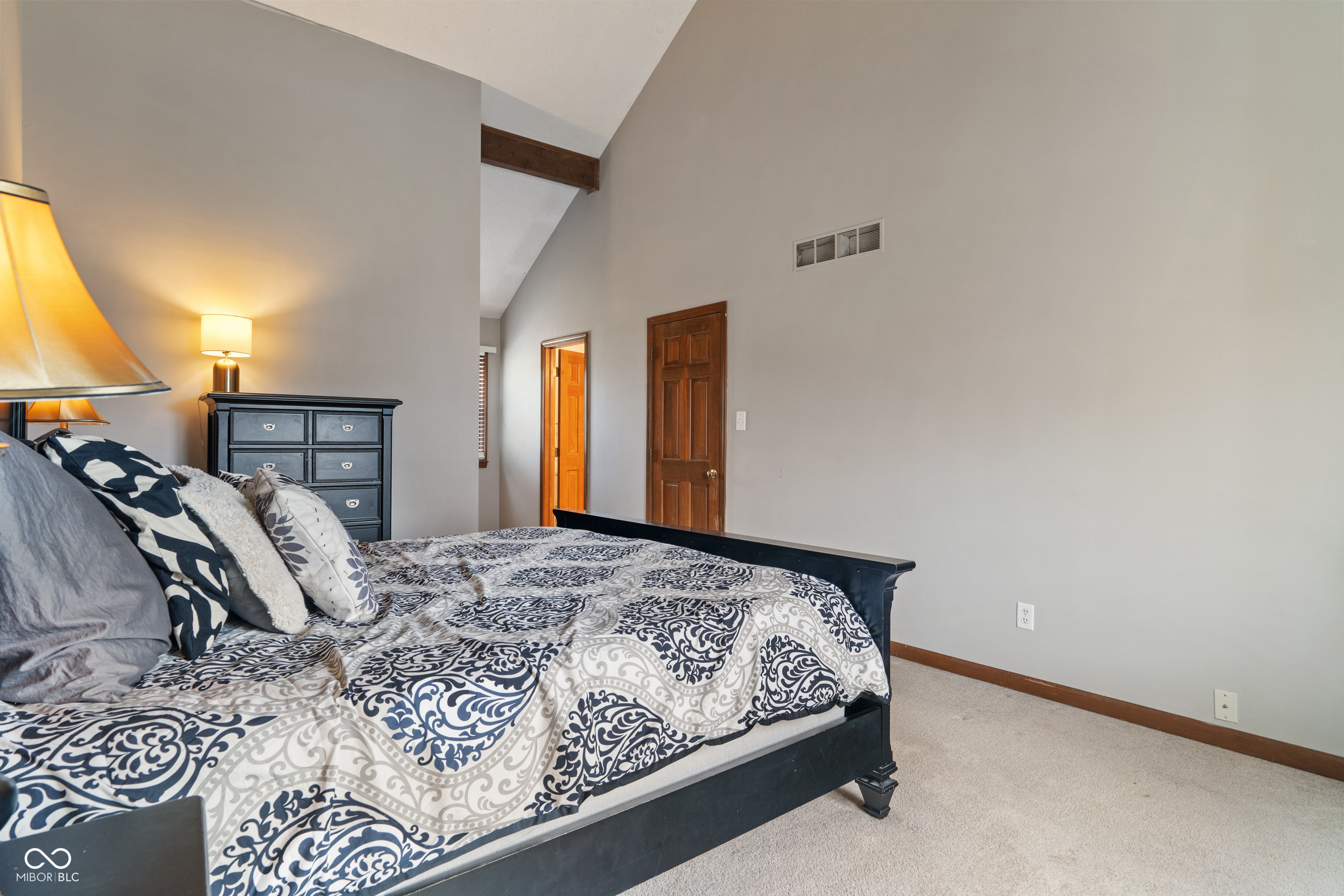 12715 Charing Cross Road Carmel, IN 46033 - Photo 21 of 42 Gallery Image 21