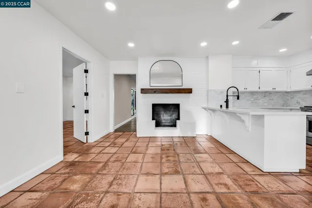 $1,955,000 | 205 Castle Hill Ranch Road, Walnut Creek, CA 94595