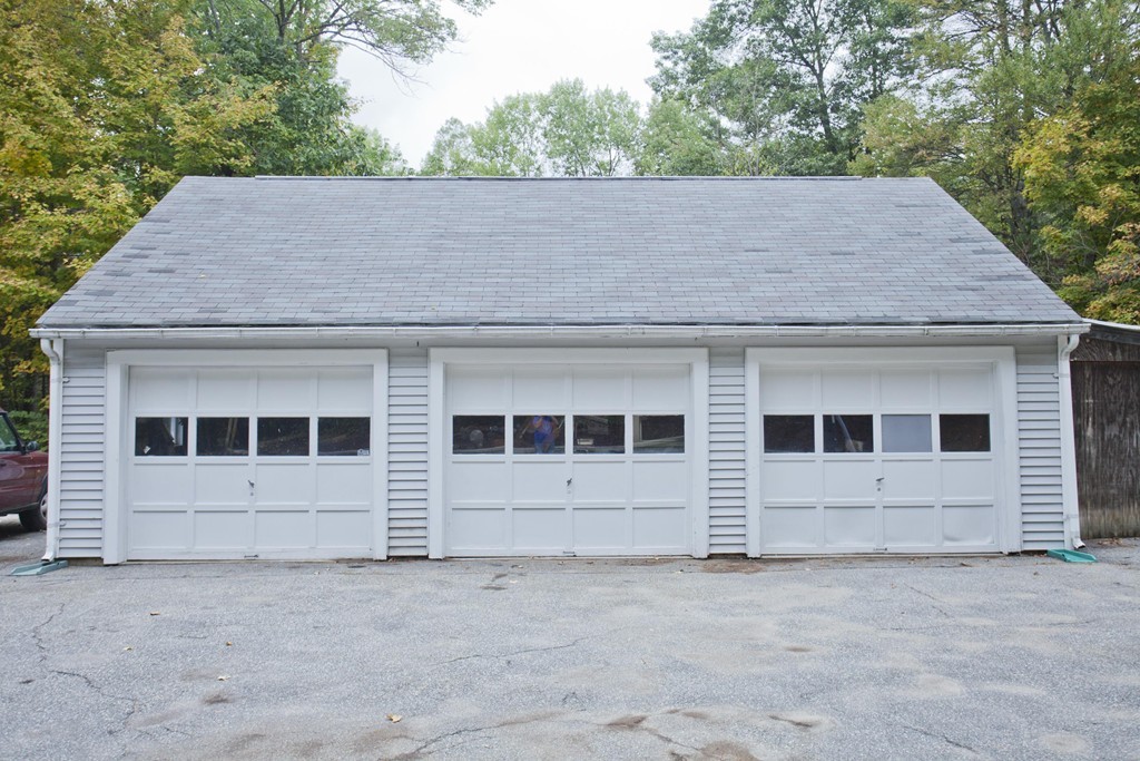 140 Old Bay Road Belchertown, MA 01007 - Photo 6 of 29 Gallery Image 6