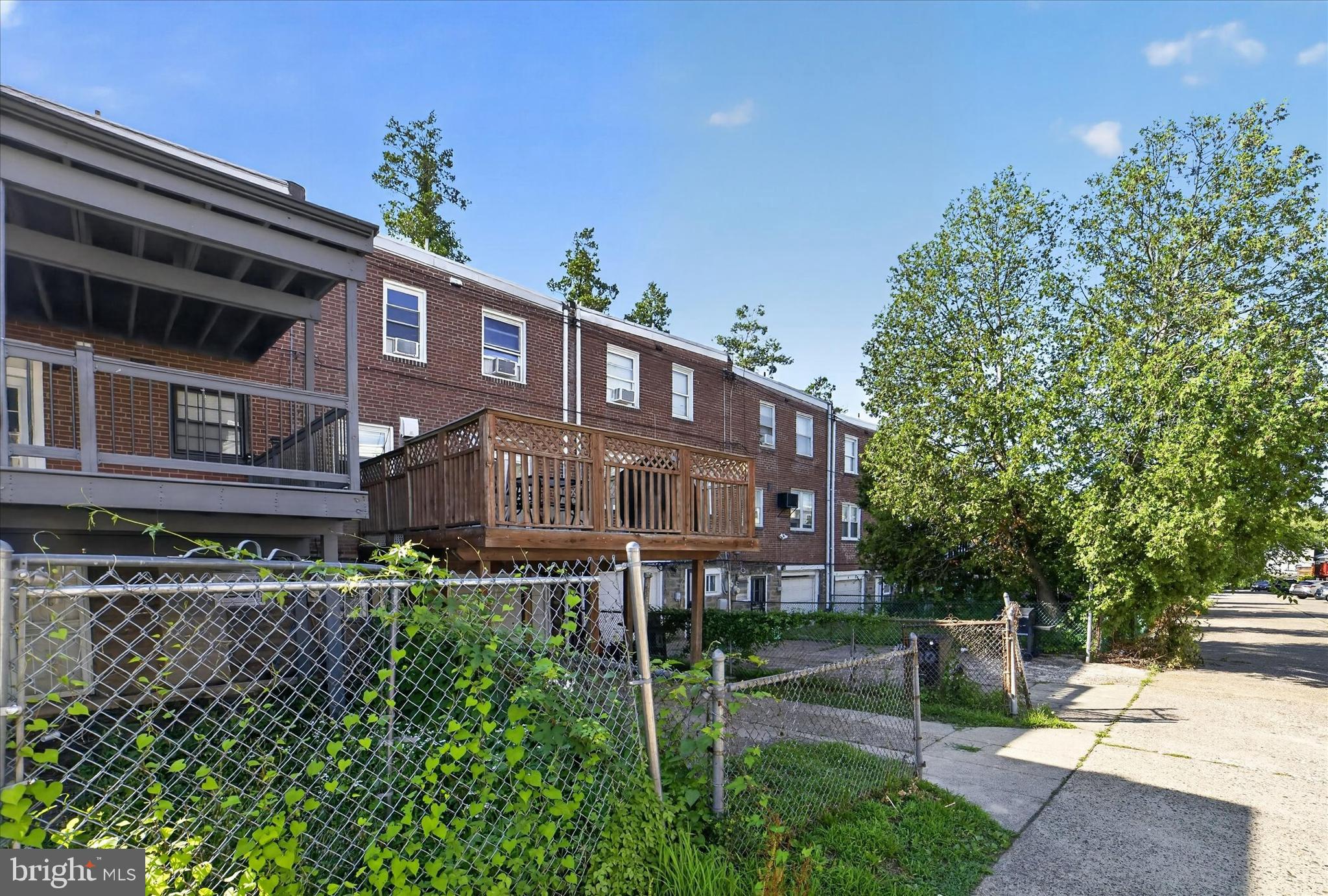 408 Slocum Street Philadelphia, PA 19119 - Photo 32 of 36