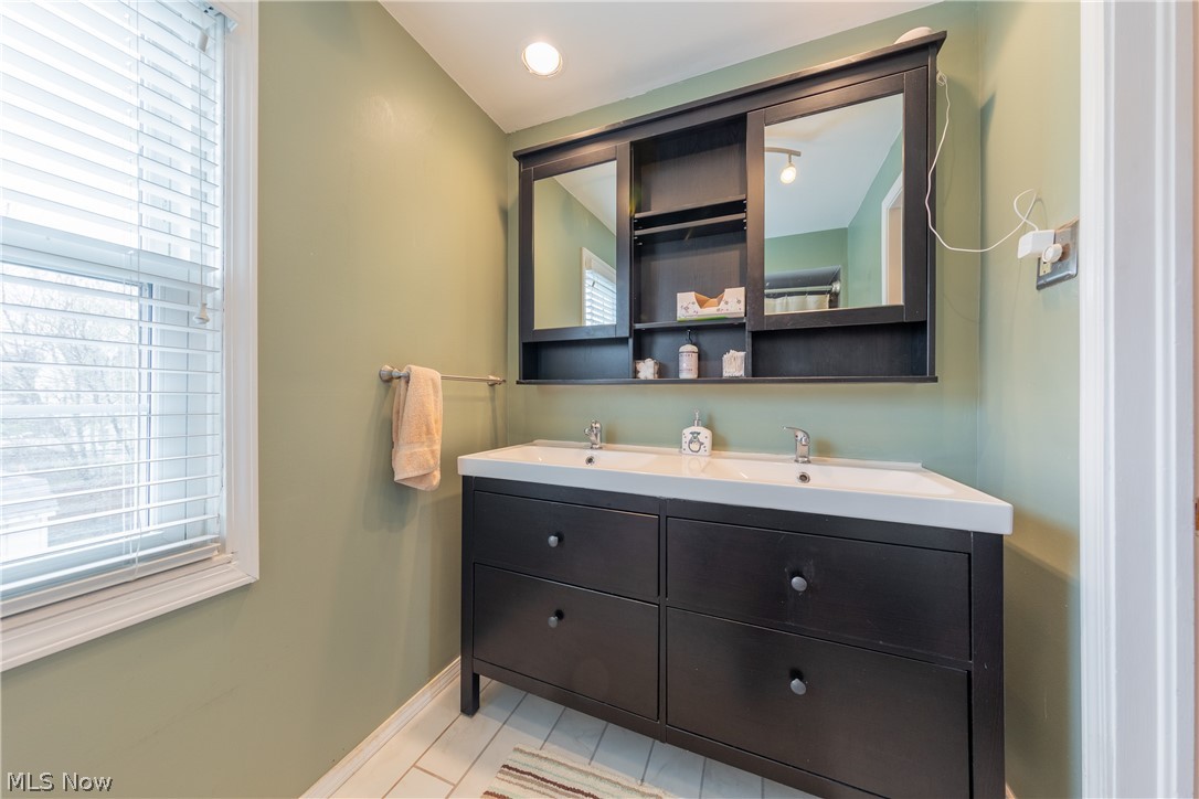 3586 Ingleside Road Beachwood, OH 44122 - Photo 17 of 22 The twin sink vanity of the Main Bathroom