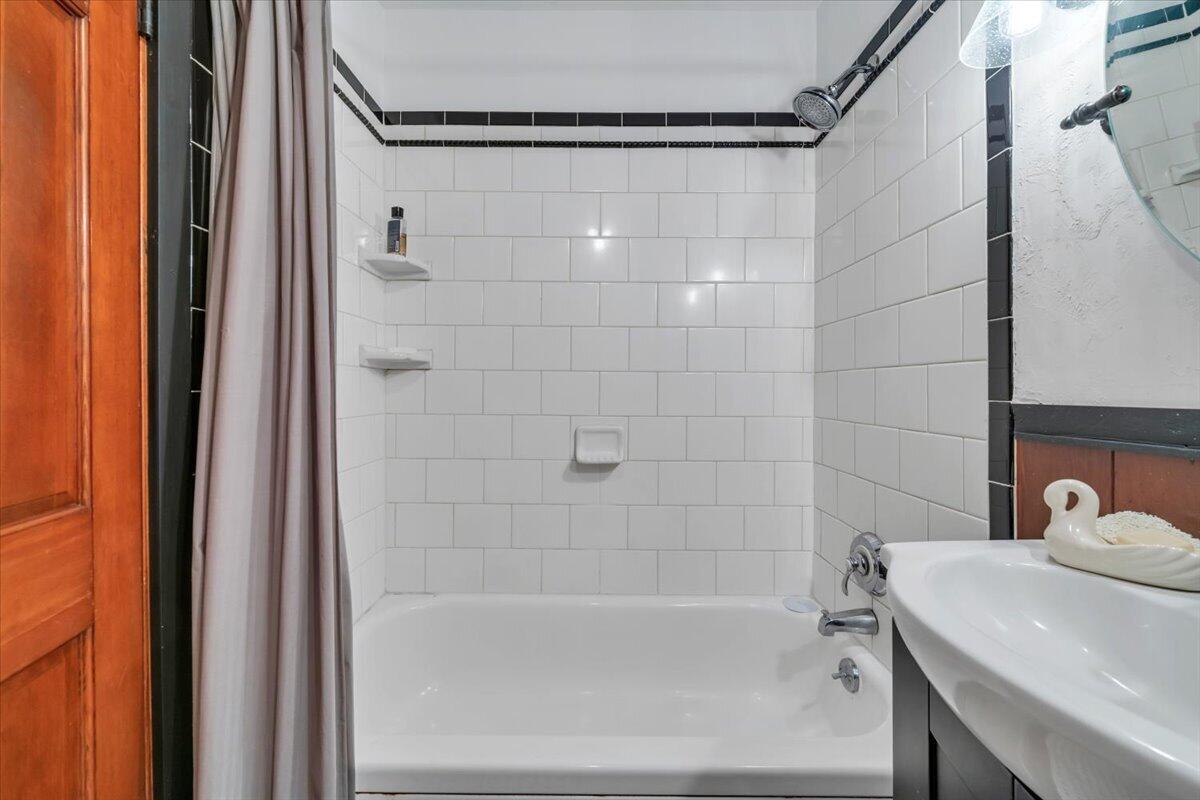 7965 Franklin Road Boones Mill, VA 24065 - Photo 37 of 114 038-MIB09190